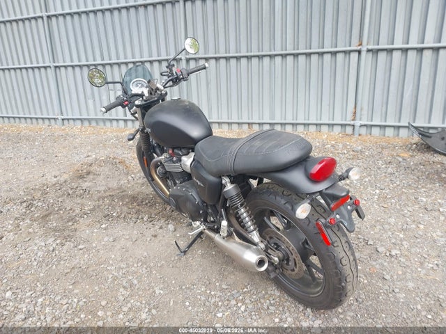 SMTD31GN6GT745250 Triumph Motorcycle Street Twin