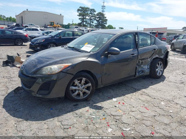 45032849 :رقم المزاد ، JM1BL1VF6B1355755 vin ، 2011 Mazda Mazda3 I Touring مزاد بيع