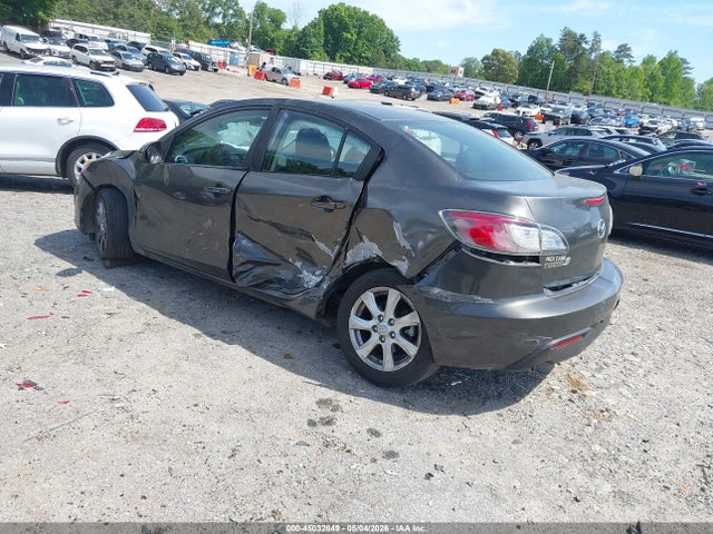 45032849 :رقم المزاد ، JM1BL1VF6B1355755 vin ، 2011 Mazda Mazda3 I Touring مزاد بيع