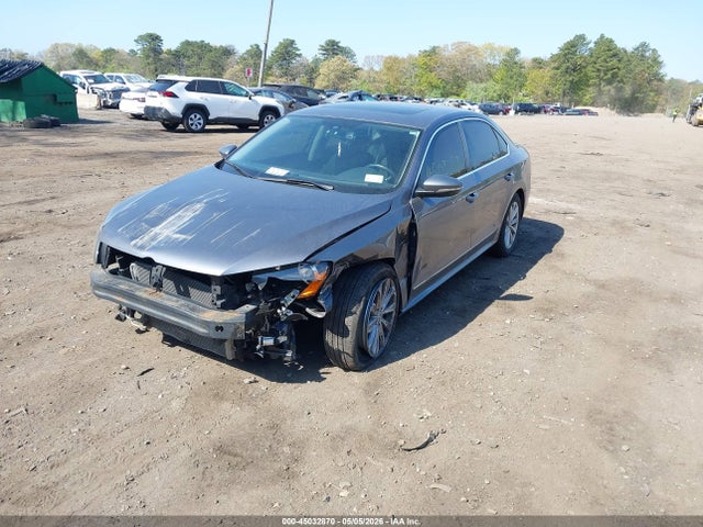 45032870 :رقم المزاد ، 1VWCP7A31CC021420 vin ، 2012 Volkswagen Passat 2.5l Sel مزاد بيع