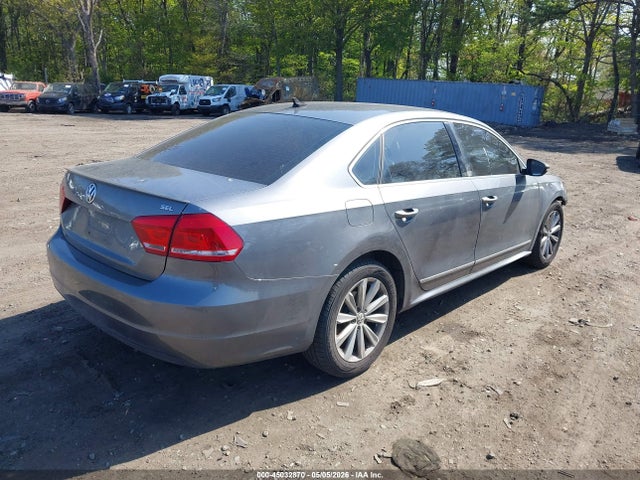 45032870 :رقم المزاد ، 1VWCP7A31CC021420 vin ، 2012 Volkswagen Passat 2.5l Sel مزاد بيع