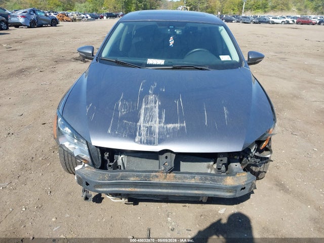 45032870 :رقم المزاد ، 1VWCP7A31CC021420 vin ، 2012 Volkswagen Passat 2.5l Sel مزاد بيع