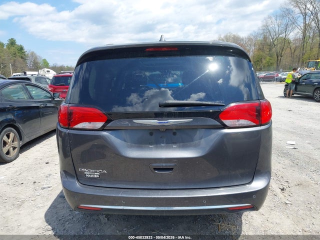 2018 Chrysler Pacifica Touring L Plus მანქანა იყიდება აუქციონზე, vin: 2C4RC1EG1JR351095, აუქციონის ნომერი: 45032923
