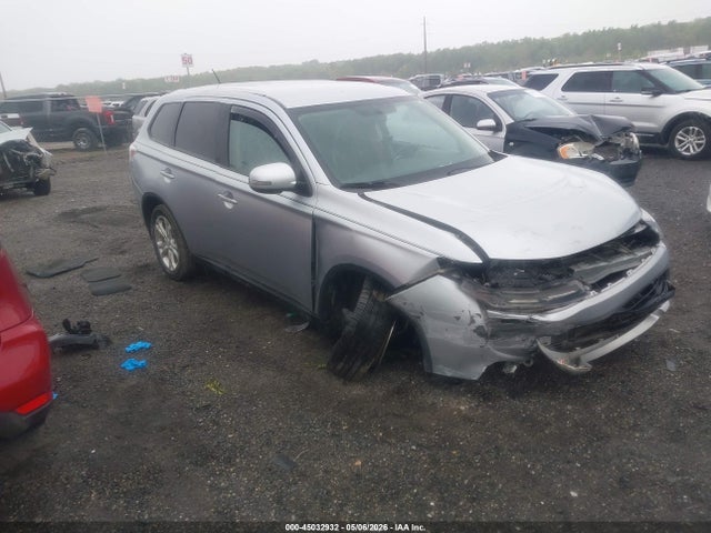 45032932 :رقم المزاد ، JA4AZ3A32FZ003209 vin ، 2015 Mitsubishi Outlander Se مزاد بيع