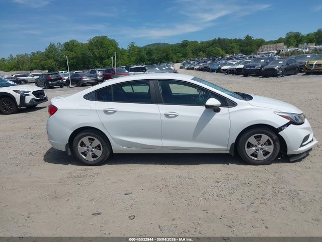 1G1BC5SM1J7218558 Chevrolet Cruze Ls Auto