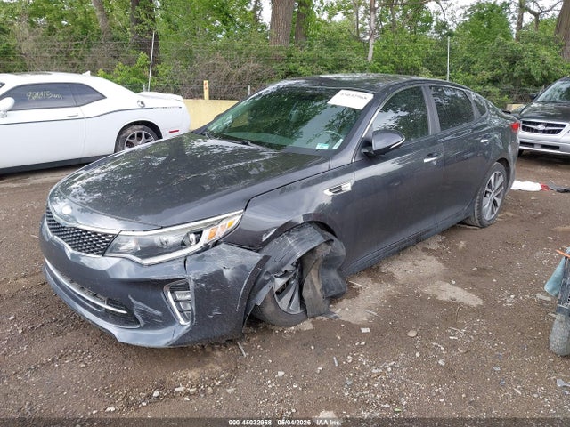 Продаж на аукціоні авто 2018 Kia Optima S, vin: 5XXGT4L3XJG251367, номер лоту: 45032968