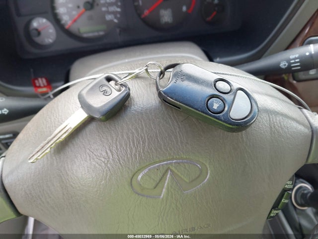 45032969 :رقم المزاد ، JNRAR05Y2WW032558 vin ، 1998 Infiniti Qx4 مزاد بيع