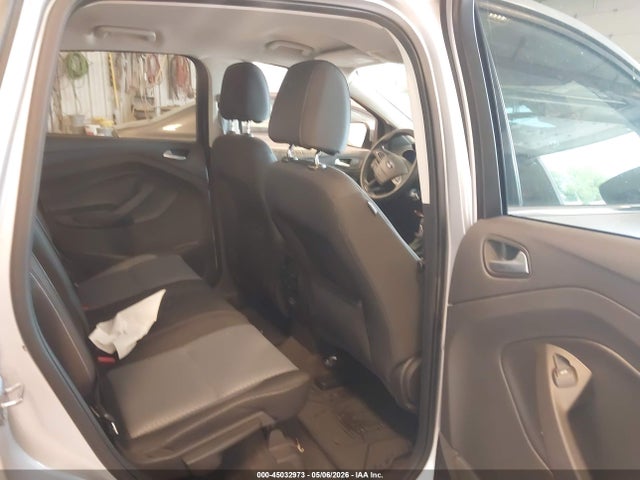 45032973 :رقم المزاد ، 1FMCU0GD7HUB90986 vin ، 2017 Ford Escape Se مزاد بيع