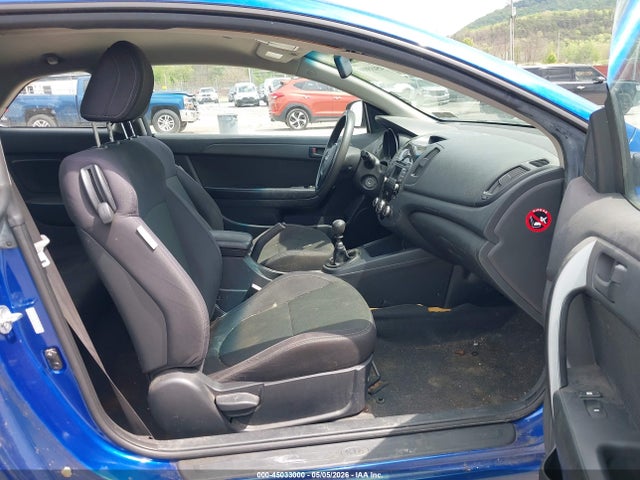 2010 Kia Forte Koup Ex მანქანა იყიდება აუქციონზე, vin: KNAFU6A28A5181125, აუქციონის ნომერი: 45033000