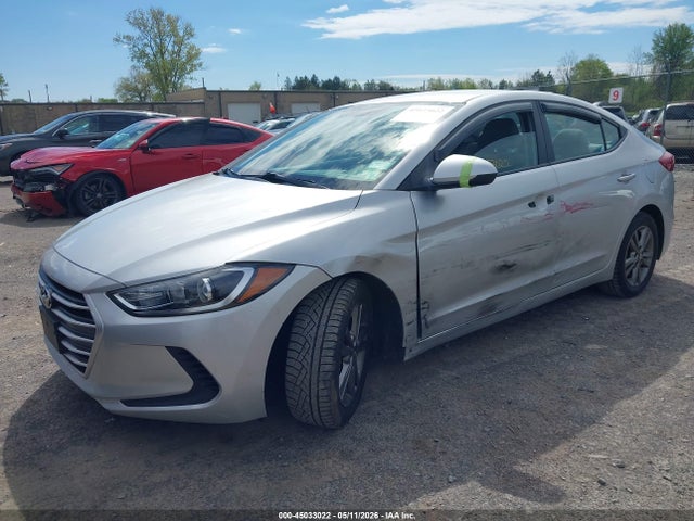Продажа на аукционе авто 2018 Hyundai Elantra Sel, vin: 5NPD84LF3JH239421, номер лота: 45033022