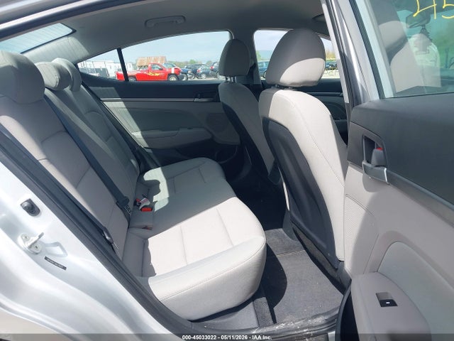 Продажа на аукционе авто 2018 Hyundai Elantra Sel, vin: 5NPD84LF3JH239421, номер лота: 45033022