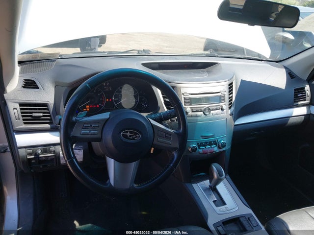 Продажа на аукционе авто 2011 Subaru Outback 2.5i Premium, vin: 4S4BRBCC3B3394302, номер лота: 45033032
