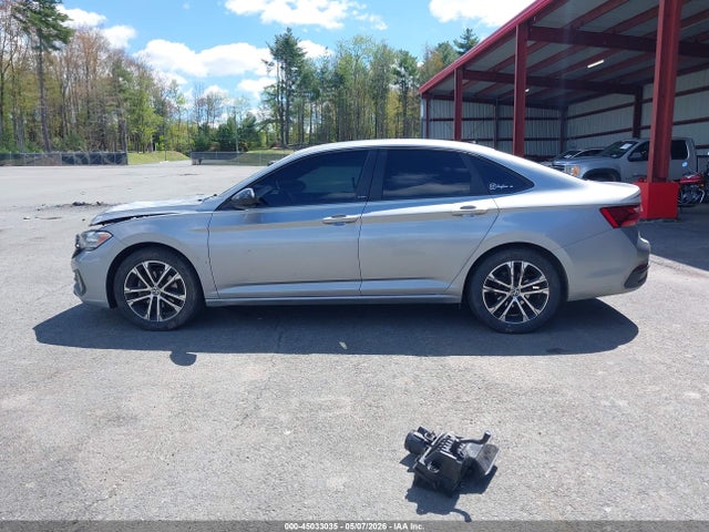 Продаж на аукціоні авто 2024 Volkswagen Jetta 1.5t Sport, vin: 3VWBM7BU4RM033189, номер лоту: 45033035