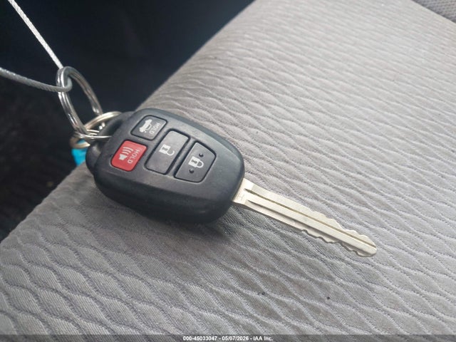 Продаж на аукціоні авто 2016 Toyota Corolla Le, vin: 2T1BURHE7GC702172, номер лоту: 45033047
