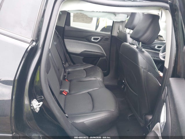 Продаж на аукціоні авто 2022 Jeep Compass Latitude 4x4, vin: 3C4NJDBB7NT120719, номер лоту: 45033072