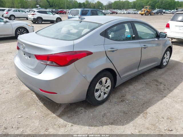 Продажа на аукционе авто 2016 Hyundai Elantra Se, vin: 5NPDH4AEXGH721824, номер лота: 45033078