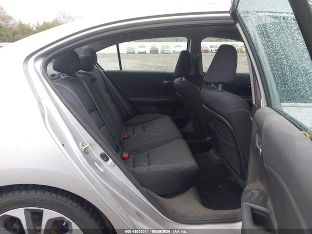 45033081 :رقم المزاد ، 1HGCR2F50EA030202 vin ، 2014 Honda Accord Sport مزاد بيع