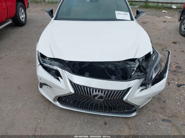 45033088 :رقم المزاد ، 58ADZ1B1XLU066303 vin ، 2020 Lexus Es 350 مزاد بيع
