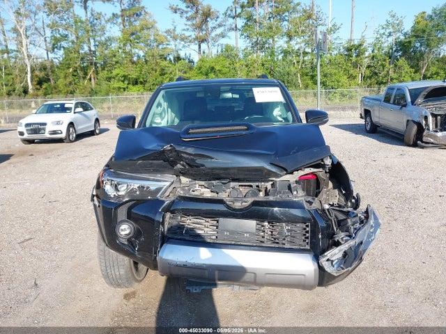 Продажа на аукционе авто 2021 Toyota 4runner Trd Off Road Premium, vin: JTERU5JR7M5943321, номер лота: 45033090