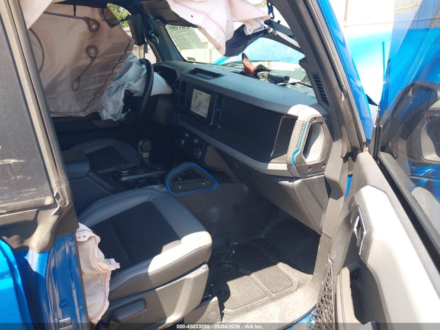 45033095 :رقم المزاد ، 1FMEE5DP0PLA90377 vin ، 2023 Ford Bronco Black Diamond مزاد بيع