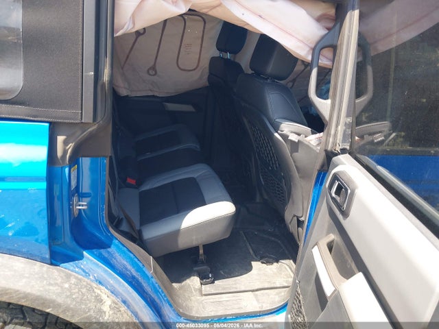 45033095 :رقم المزاد ، 1FMEE5DP0PLA90377 vin ، 2023 Ford Bronco Black Diamond مزاد بيع