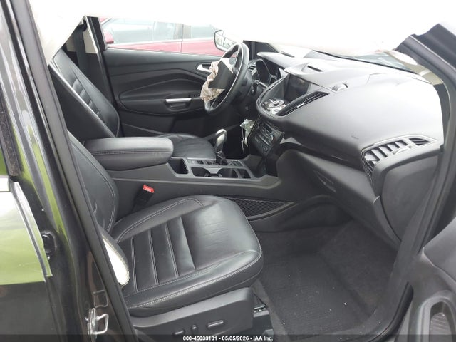Продаж на аукціоні авто 2018 Ford Escape Titanium, vin: 1FMCU9J98JUB55758, номер лоту: 45033101