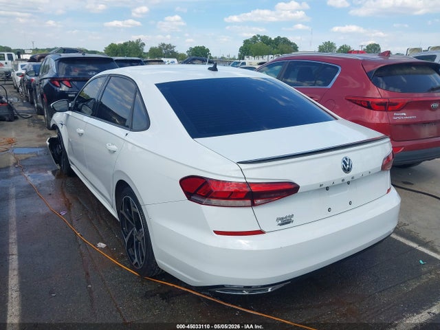 Продаж на аукціоні авто 2021 Volkswagen Passat 2.0t R-line, vin: 1VWMA7A36MC000697, номер лоту: 45033110
