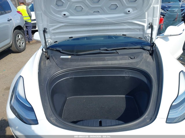 2018 Tesla Model 3 Long Range/performance მანქანა იყიდება აუქციონზე, vin: 5YJ3E1EB6JF066814, აუქციონის ნომერი: 45033125