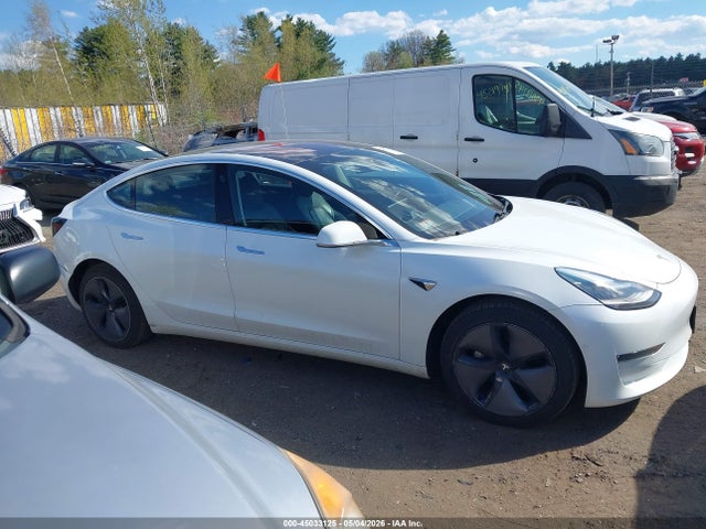 2018 Tesla Model 3 Long Range/performance მანქანა იყიდება აუქციონზე, vin: 5YJ3E1EB6JF066814, აუქციონის ნომერი: 45033125