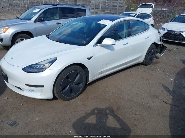 2018 Tesla Model 3 Long Range/performance მანქანა იყიდება აუქციონზე, vin: 5YJ3E1EB6JF066814, აუქციონის ნომერი: 45033125