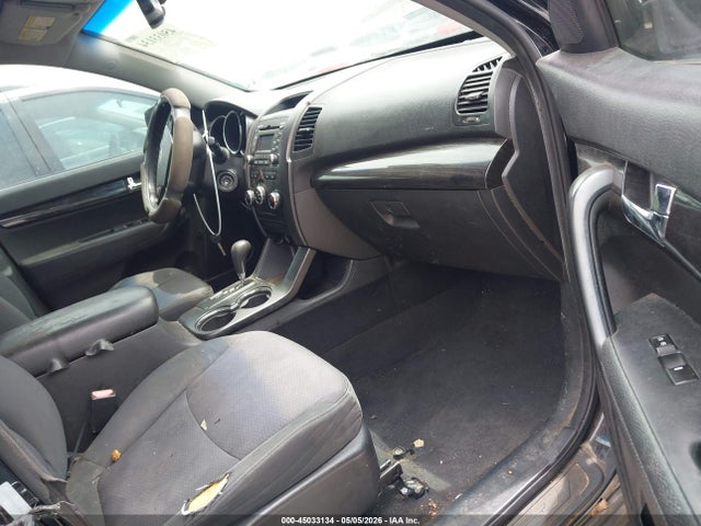Продажа на аукционе авто 2013 Kia Sorento Lx, vin: 5XYKT3A16DG414618, номер лота: 45033134