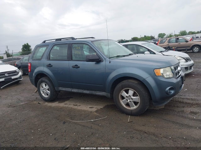 2011 Ford Escape Xls მანქანა იყიდება აუქციონზე, vin: 1FMCU9C72BKB51567, აუქციონის ნომერი: 45033154