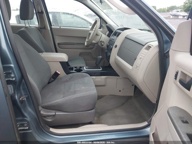 2011 Ford Escape Xls მანქანა იყიდება აუქციონზე, vin: 1FMCU9C72BKB51567, აუქციონის ნომერი: 45033154