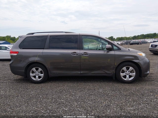 Продаж на аукціоні авто 2014 Toyota Sienna Le V6 8 Passenger, vin: 5TDKK3DC5ES435948, номер лоту: 45033176