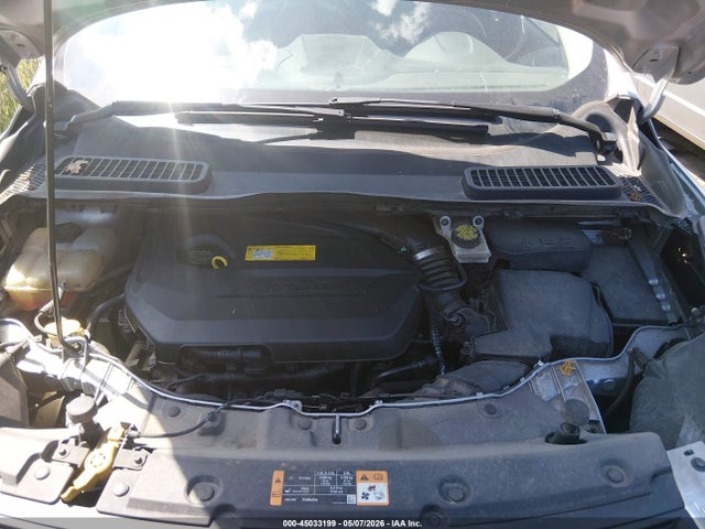 45033199 :رقم المزاد ، 1FMCU0GX9GUC08977 vin ، 2016 Ford Escape Se مزاد بيع
