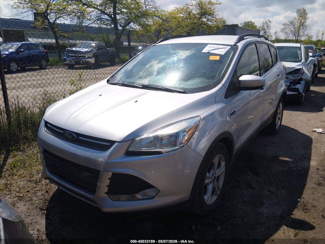 45033199 :رقم المزاد ، 1FMCU0GX9GUC08977 vin ، 2016 Ford Escape Se مزاد بيع