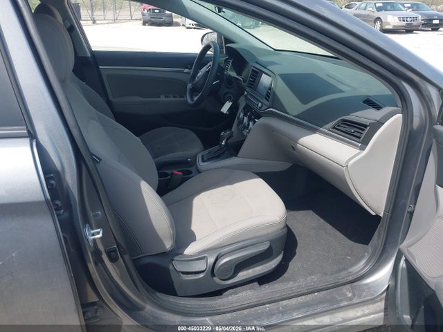 45033229 :رقم المزاد ، 5NPD84LF6KH470833 vin ، 2019 Hyundai Elantra Sel مزاد بيع