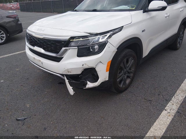 45033243 :رقم المزاد ، KNDEUCAA6P7367344 vin ، 2023 Kia Seltos S مزاد بيع