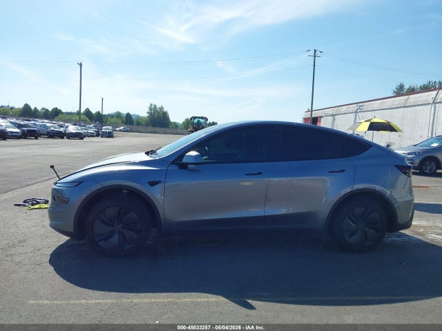 Tesla Model Y 2026 7SAYGDEE9TF364775 Image 15