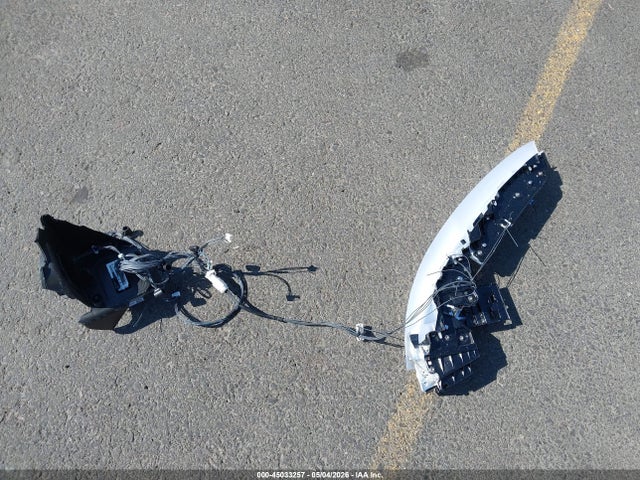Tesla Model Y 2026 7SAYGDEE9TF364775 Image 21