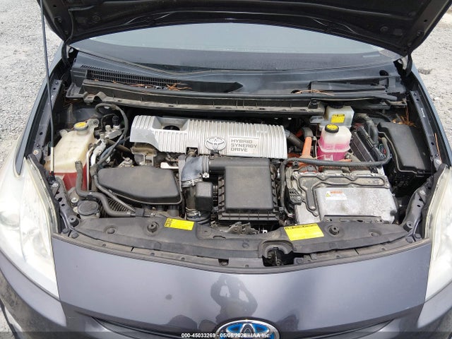 45033269 :رقم المزاد ، JTDKN3DU9A0009922 vin ، 2010 Toyota Prius Iii مزاد بيع