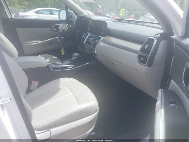 2022 Kia Sorento Ex მანქანა იყიდება აუქციონზე, vin: 5XYRH4LF8NG132108, აუქციონის ნომერი: 45033280