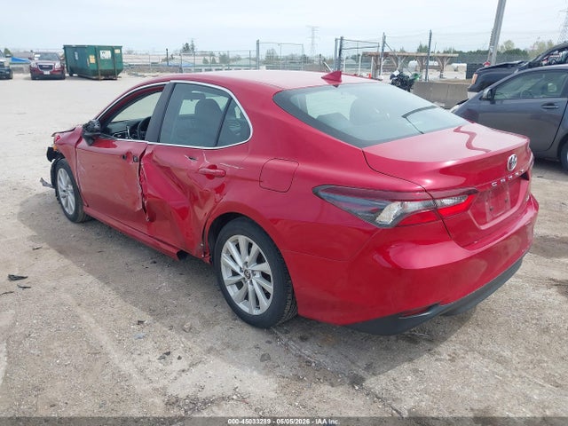Продажа на аукционе авто 2023 Toyota Camry Le, vin: 4T1C11AK6PU083836, номер лота: 45033289