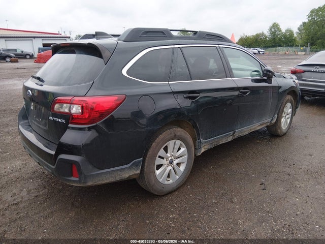 45033293 :رقم المزاد ، 4S4BSAFC5J3251859 vin ، 2018 Subaru Outback 2.5i Premium مزاد بيع