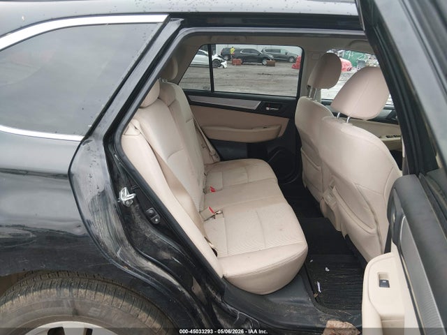 45033293 :رقم المزاد ، 4S4BSAFC5J3251859 vin ، 2018 Subaru Outback 2.5i Premium مزاد بيع