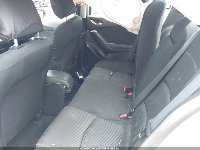 2016 Mazda Mazda3 I Sport მანქანა იყიდება აუქციონზე, vin: JM1BM1U71G1338294, აუქციონის ნომერი: 45033316