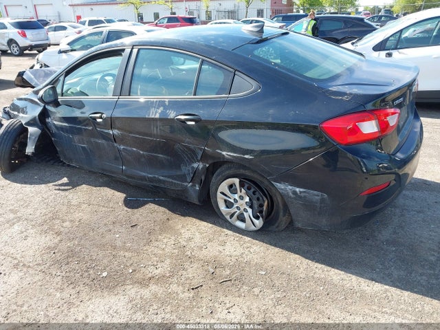 45033318 :رقم المزاد ، 1G1BC5SM1K7150196 vin ، 2019 Chevrolet Cruze Ls مزاد بيع