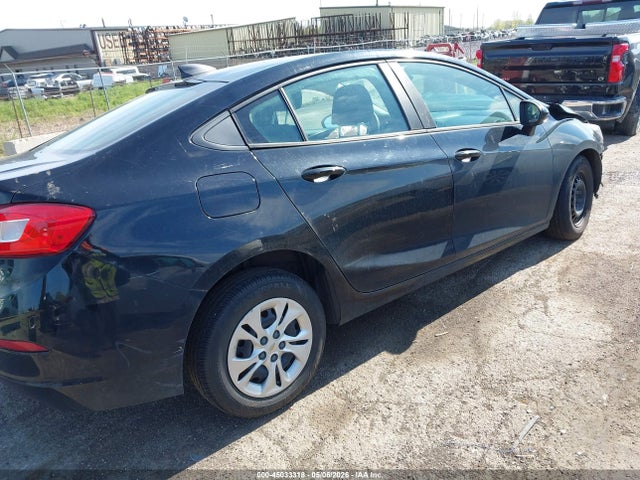 45033318 :رقم المزاد ، 1G1BC5SM1K7150196 vin ، 2019 Chevrolet Cruze Ls مزاد بيع