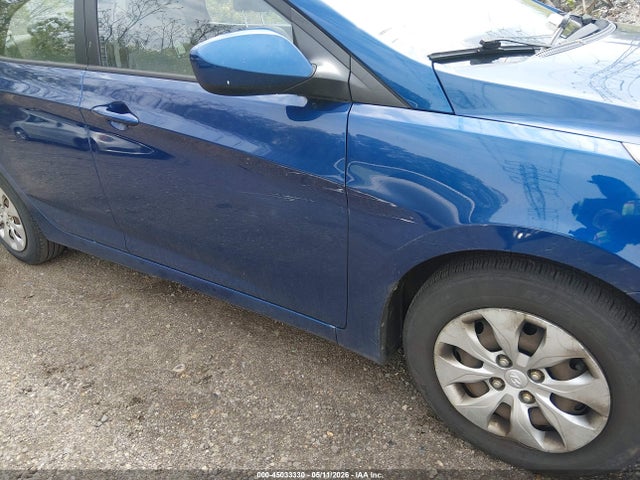 45033330 :رقم المزاد ، KMHCT4AE1FU917029 vin ، 2015 Hyundai Accent Gls مزاد بيع