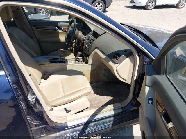 Продаж на аукціоні авто 2011 Mercedes-benz C 300 Sport, vin: WDDGF5EB8BR184869, номер лоту: 45033367